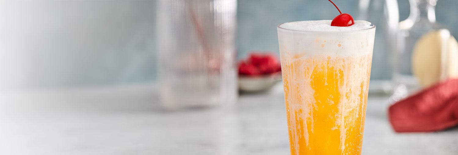 Orange Cream Fizzy Soda with cold foam