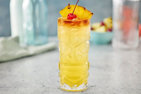 Red Robin Alcohol Menu | Premium Adult Beverages & Cocktails