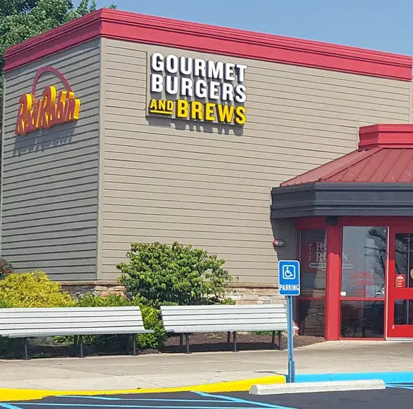 Red Robin Tilghman Square