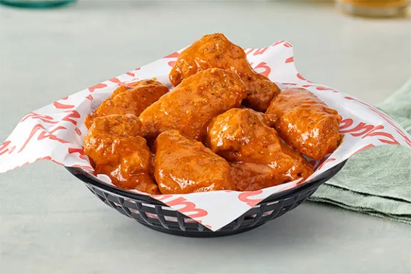 Buzz Lemon Pepper Bone-in Wings
